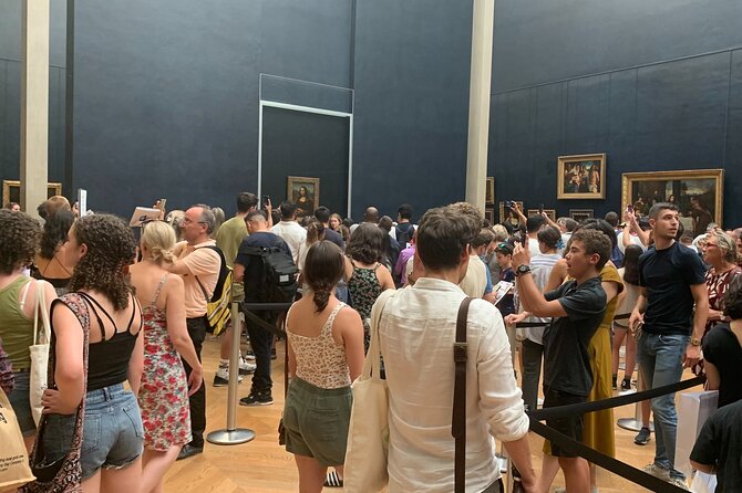 Paris Louvre Small Group Tour with Pre-Reserved Tickets - What the guide adds to the art