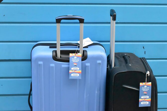 Paris: Luggage Storage close to Louvre Museum - How the $8.94 price compares in real use
