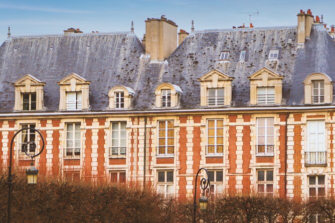 Paris (Marais District) Scavenger Hunt and Self-Guided Tour - How the app activities work