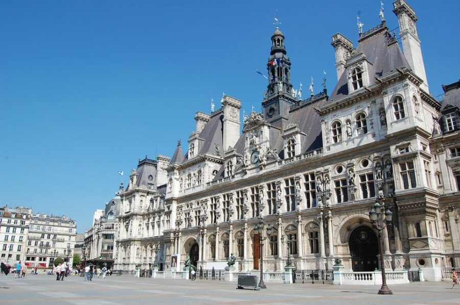 Paris Marais Quarter 2-Hour Private Walking Tour - From medieval Paris to the Centre Pompidou