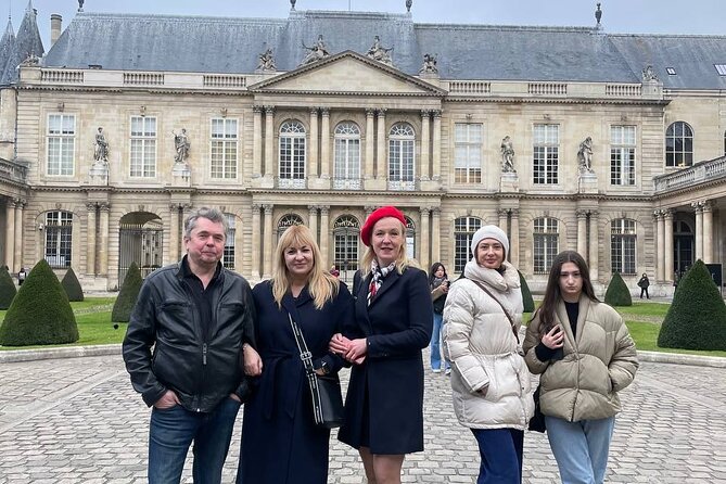Paris Medieval Heart: Walking Tour in Ancient Marais - Bastille and the oldest synagogue in Paris