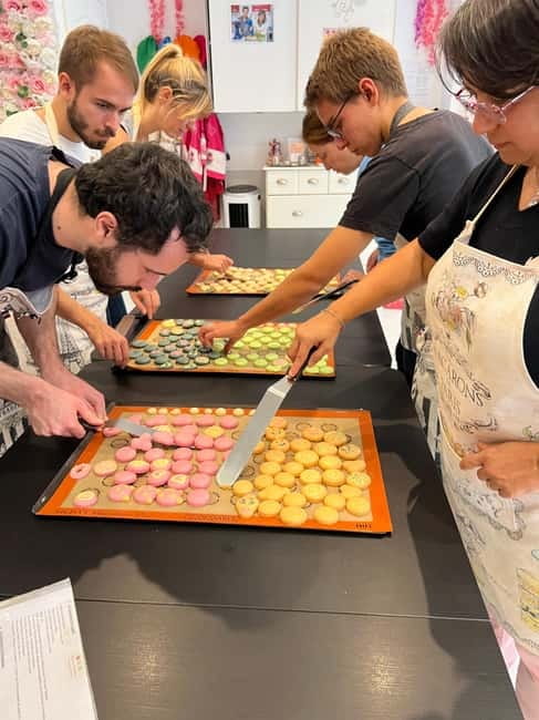 Paris: Montmartre Macaron Baking Workshop - Macaronage, the moment that decides the shells
