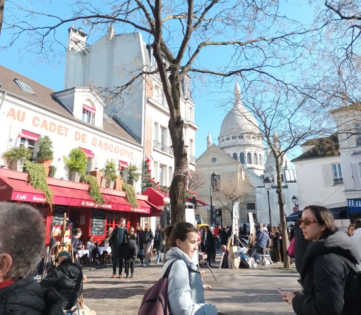 Paris: Montmartre Private Guided Tour & River Cruise Option - Key points at a glance