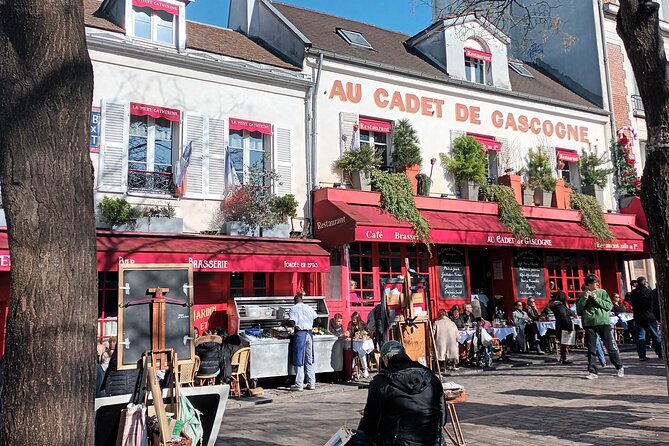 Paris: Montmartre Semi-Private Guided Walking Tour - Climbing to Sacre-Coeur for the Paris view