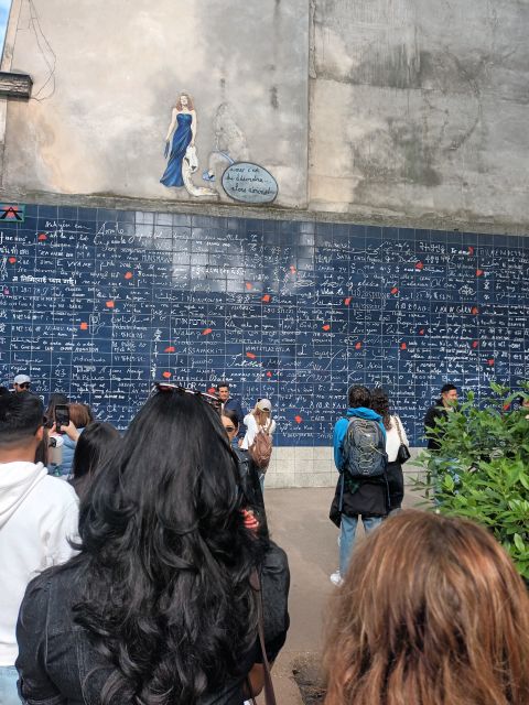 Paris: Montmartre Small Group Guided Walking Tour - Lapin Agile and the village side of the hill