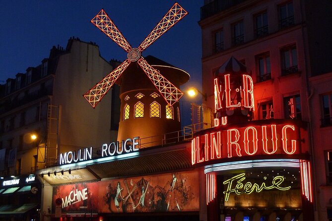 Paris - Montmartre Small Group Walking Tour with a True Local - Why a native guide changes Montmartre