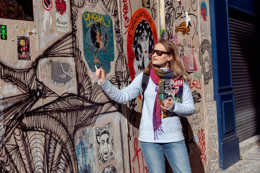 Paris: Montmartre Street Art Tour with an Artist - How the guide changes the experience