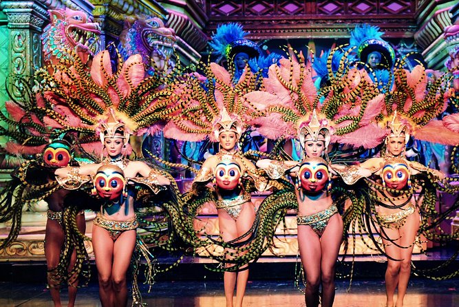 Paris Moulin Rouge Cabaret Show and Dinner - Who should book this Paris cabaret evening?
