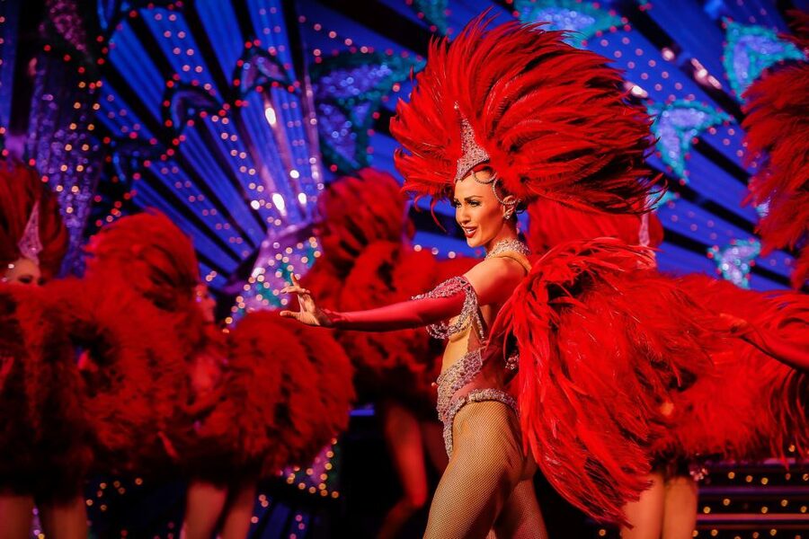 Paris: Moulin Rouge Cabaret Show Ticket with Champagne - What the Moulin Rouge Féerie Show Is Like