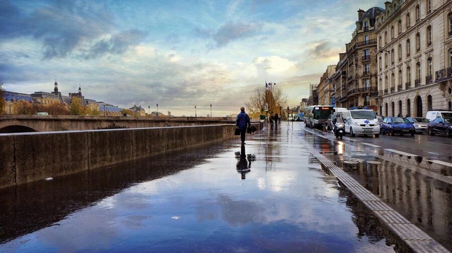 Paris: Musee d'Orsay Private Guided Tour - The value of private pricing at $471
