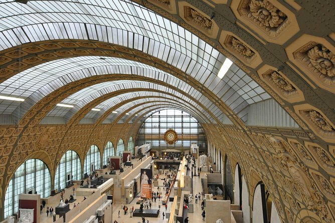 Paris Musee d'Orsay PRIVATE TOUR with a Local Private Guide - Meeting the guide at Rue de la Légion d’Honneur