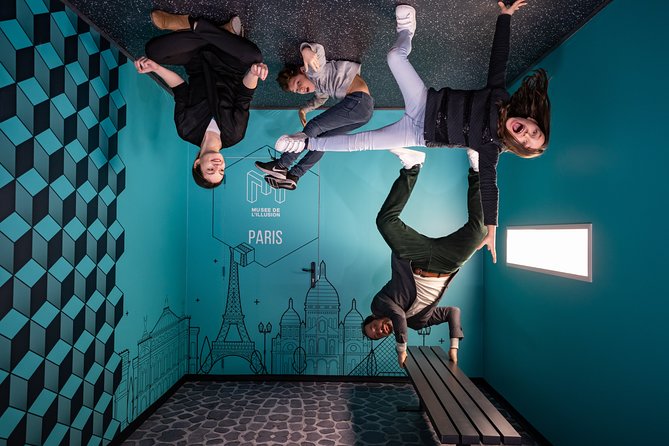 Paris Museum of Illusions Entry Ticket - Optical tricks built for photographs