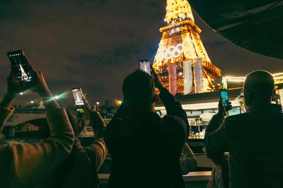 Paris: Night Small-Group Bike Tour and Boat Cruise - Key points at a glance