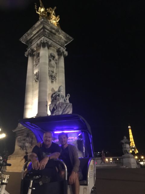 Paris: Nighttime Tuk-Tuk Tour - The Louvre, Orsay, and Opera in one evening