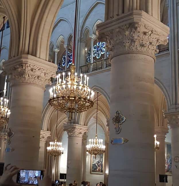 Paris: Notre Dame Exterior, Latin Quarter Tour and Pantheon - Finishing at the Pantheon
