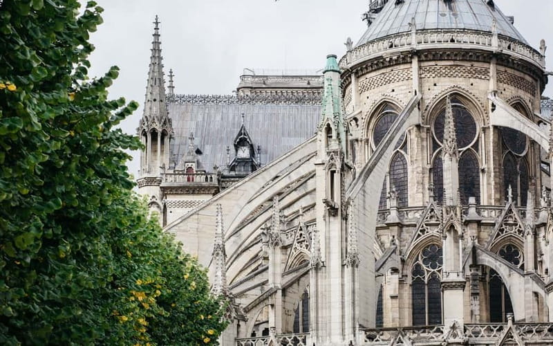 Paris: Notre Dame Exterior Tour with a Small Group - Reading the Gothic facade from ground level