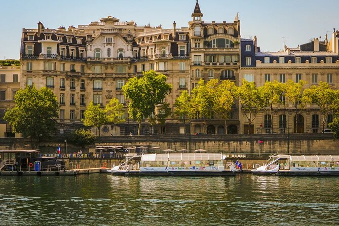 Paris - One Hour Seine River Cruise with Recorded Commentary - Ticket problems you should prevent