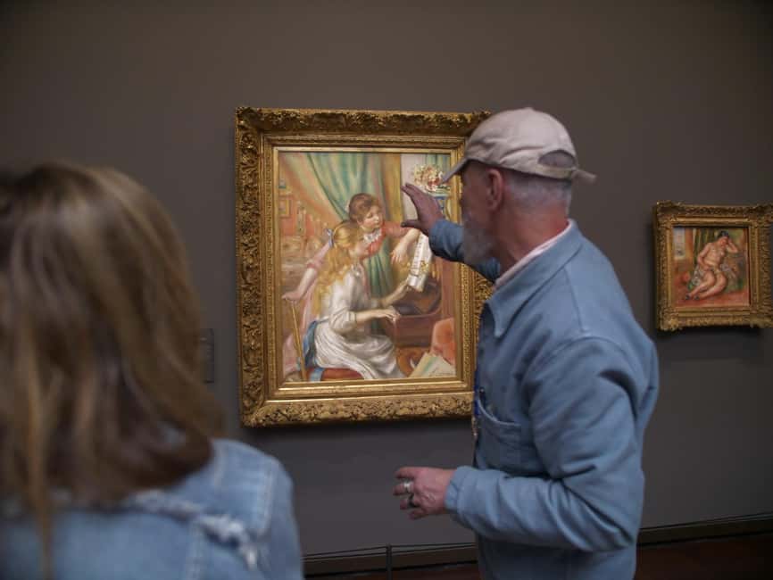 Paris: Orsay Museum Masterpieces Guided Tour - Group size, pace, and crowd control