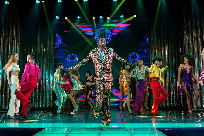 Paris Paradis Latin Cabaret Dinner and Show - Getting there and managing the evening