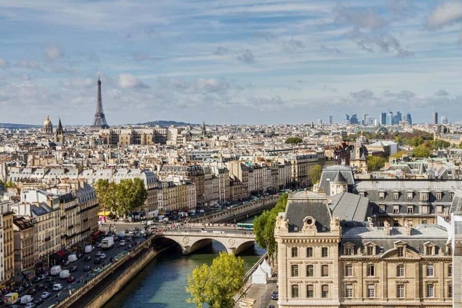Paris Passlib' City: Official Pass with 5 Top Attractions - Choosing the Eiffel Tower and Louvre