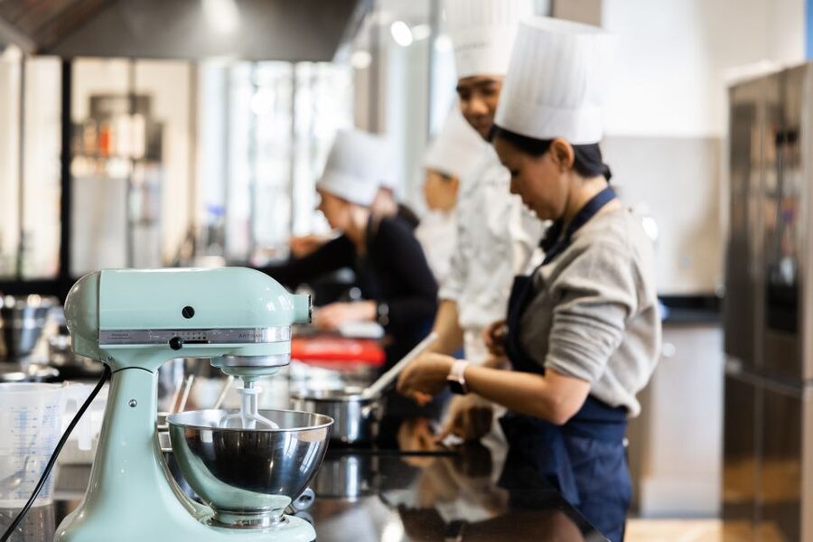 Paris: Pastry Class with Ferrandi Chef at Galeries Lafayette - Ninety Minutes of Mixing, Shaping, and Chef’s Tips