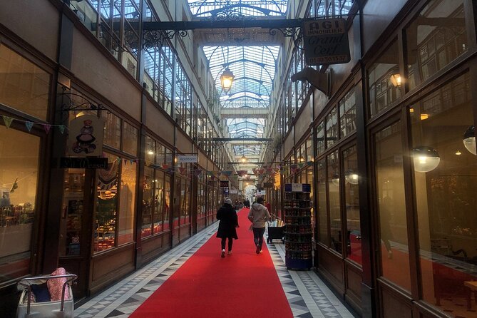 Paris Pastry Tour - Croissants, Macarons & Iconic French Desserts - What the $95.58 price really covers