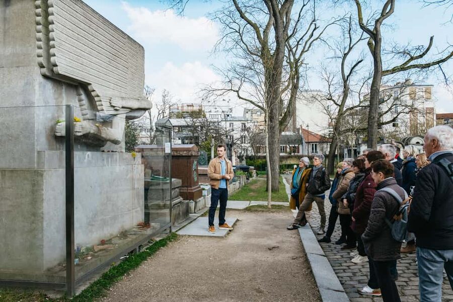 Paris: Pere Lachaise Cemetery Guided Tour - Who Will Enjoy This Experience Most?