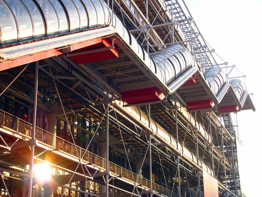 Paris: Pompidou Centre Private Guided Tour - The 1970s, gentrification, and a changing Paris