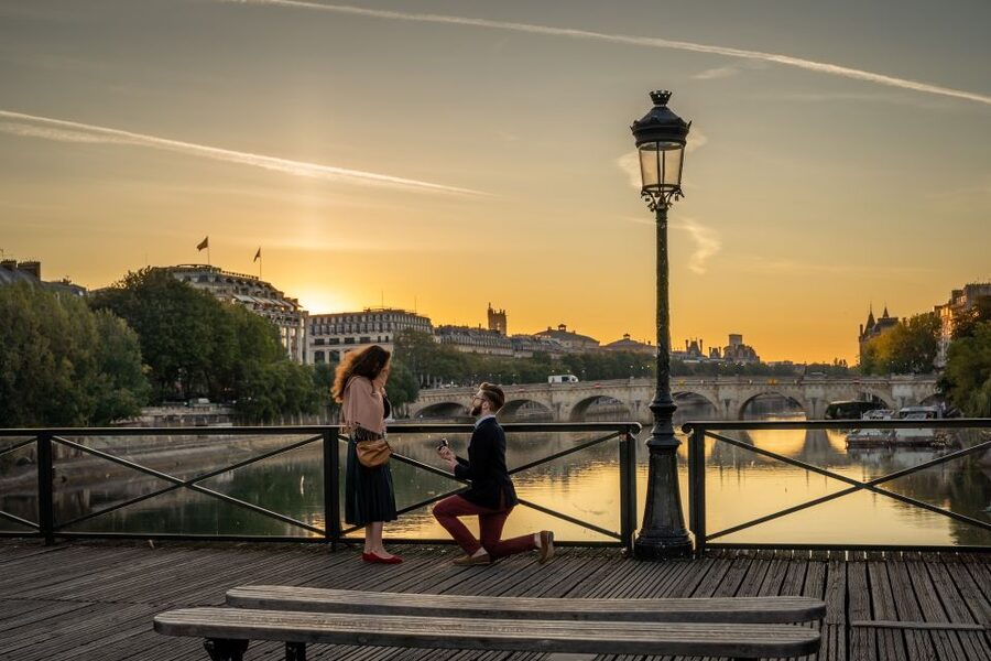 Paris: Premium Film Director Photoshoot & Natural Direction - Timing, price, and practical value