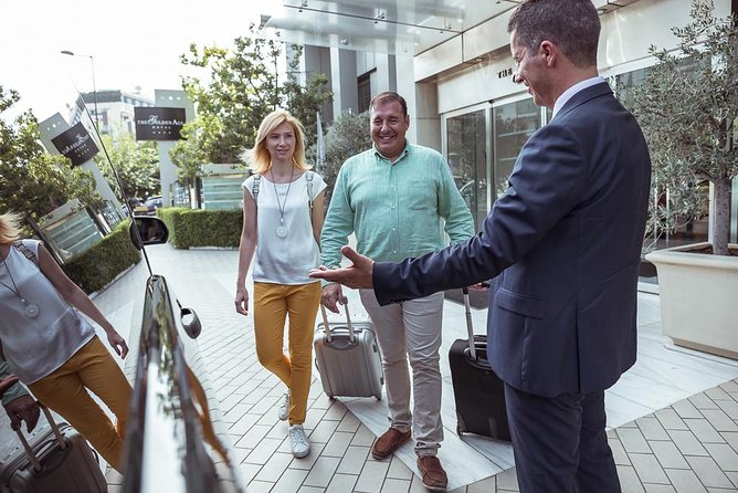 Paris Private Airport Transfer & City Sightseeing Tour - What this Paris arrival experience really offers