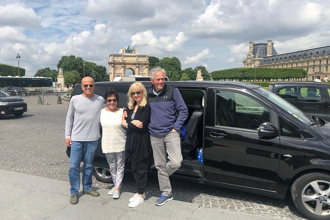 Paris Private Airport Transfer & City Sightseeing Tour - Meeting your driver at the airport or port