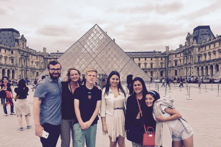Paris: Private Customized Tour with a Local Guide - Key points to know before booking