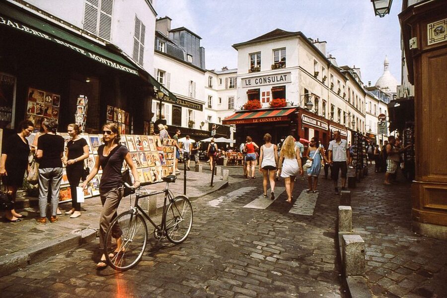 Paris: Private Customized Tour with a Local Guide - Food, shopping, and ordinary Paris life