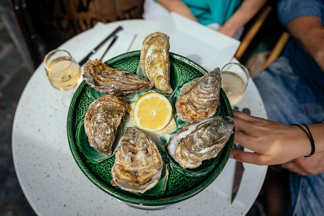 Paris Private Food Tour with 6 or 10 Tastings - The guide can make or break the day