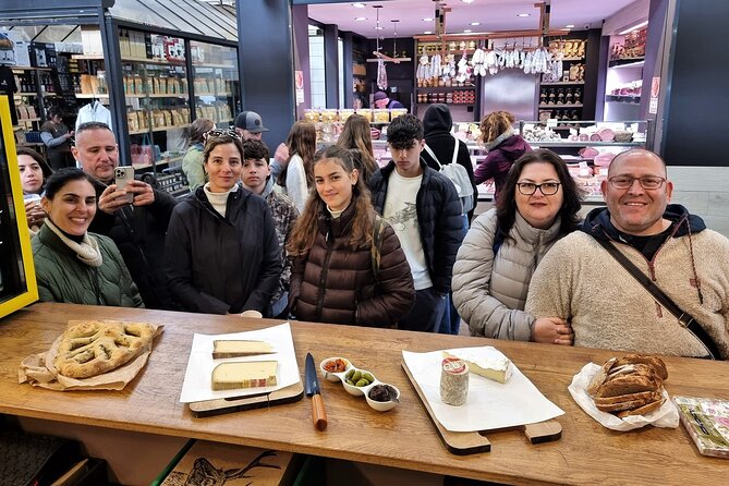 Paris Private Food Tour with an Expert - Traditional French Drink and Parisian Desserts