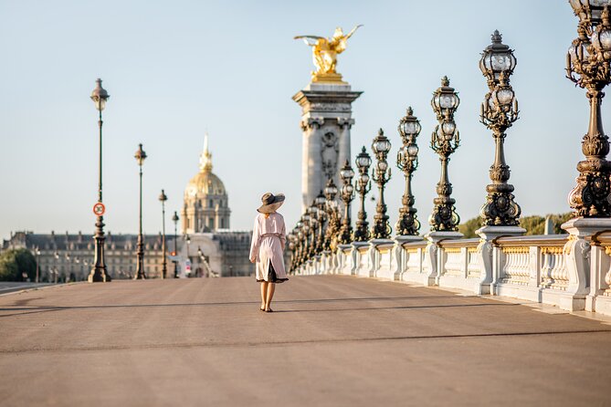 Paris Private Full Day Tour: Montmartre, Sights & Eiffel Tower - Montmartre’s small corners and movie settings