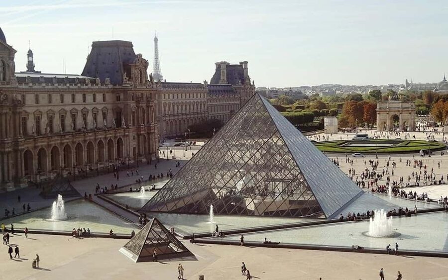 Paris: Private Full or Half-Day Sightseeing Tour with Local - A private first look at Paris