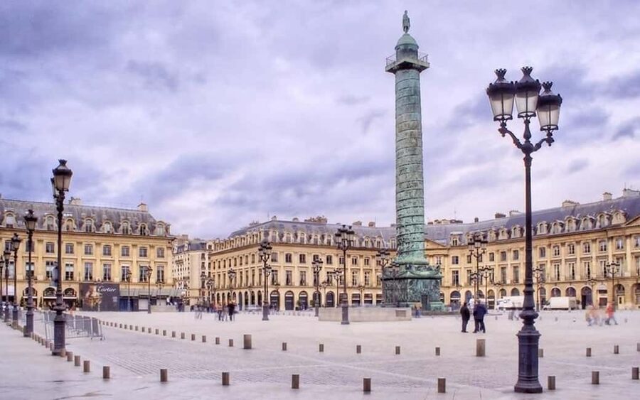 Paris: Private Full or Half-Day Sightseeing Tour with Local - Notre Dame, Pont Neuf, and the Latin Quarter
