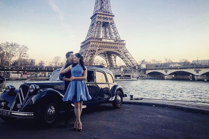 Paris Private Guided Tour in a Vintage Car with Driver - How much can two hours really cover?
