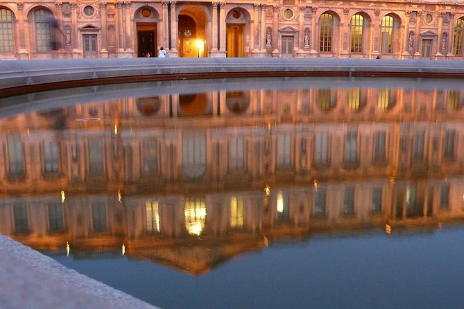 Paris Private Night Tour with River Cruise and Champagne Option - What the Optional Seine Cruise Adds