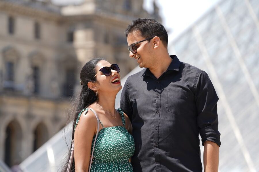 Paris: Private Photoshoot Outside the Louvre Museum - Key points to know before booking