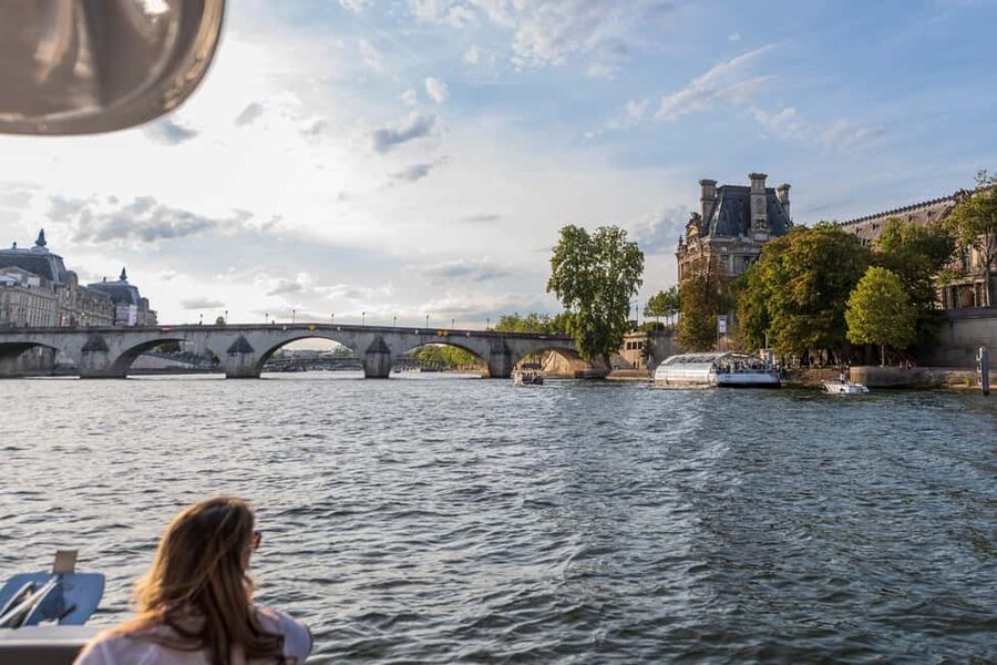 Paris: Private Seine River Cruise - Is $577 good value for a private Seine cruise?