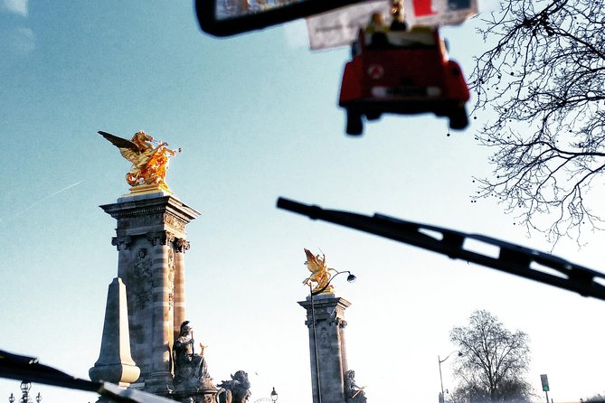 Paris Private Tour: Romantic Tour in a 2CV - Who will enjoy this Paris ride most