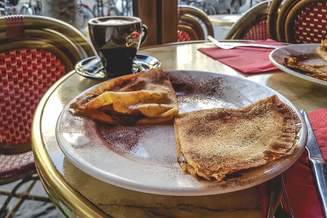 Paris Private Tour to Louvre Museum & French Crepes - Entering the Louvre with an audio guide