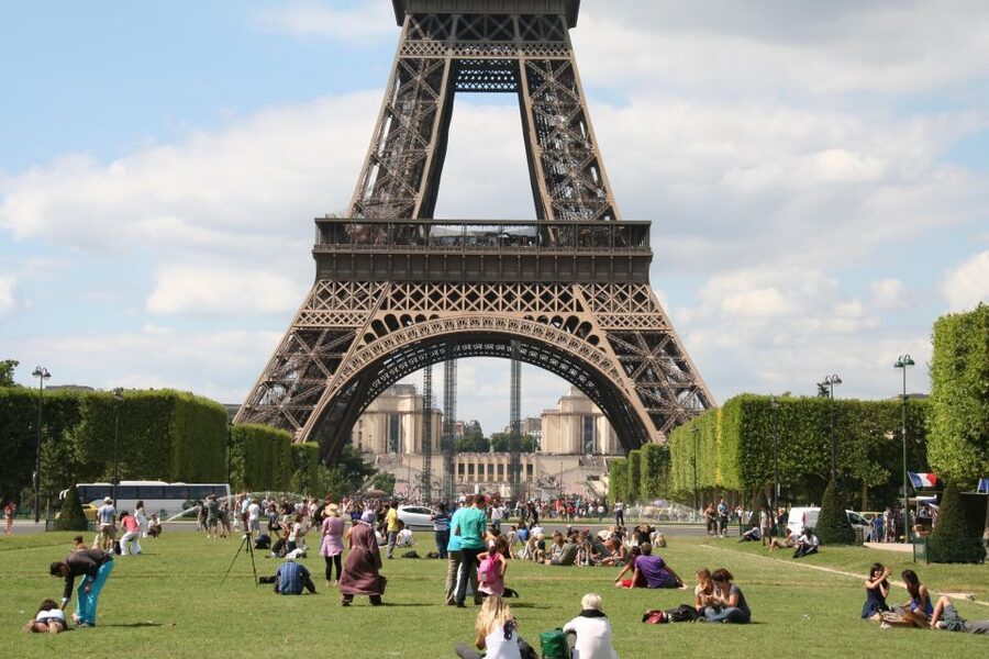 Paris: Private Tour with a Local Guide - Montmartre, where Paris feels like a village