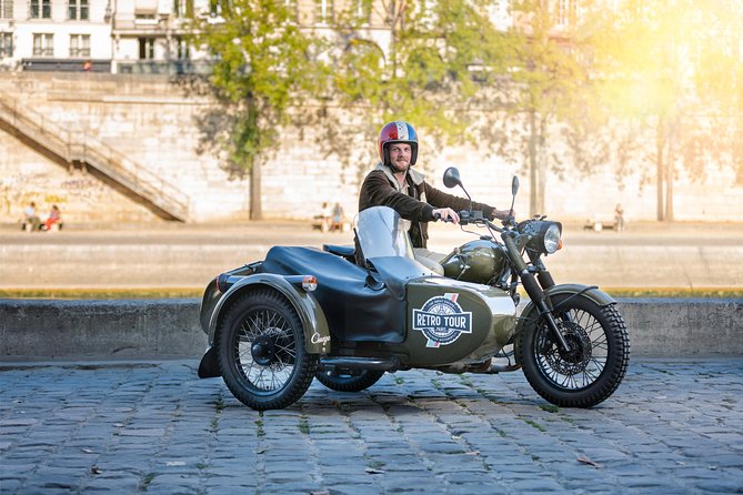 Paris Private Vintage Half Day Tour on a Sidecar Motorcycle - The Palais Garnier and Parisian cabaret flavor
