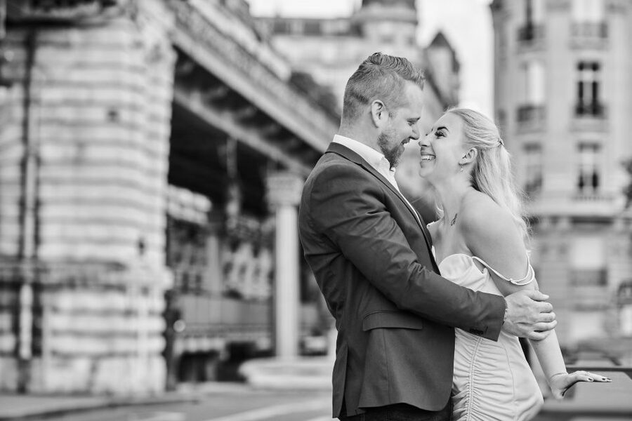 Paris: Private VIP Photoshoot with Experienced Photographer - The finished images and delivery time