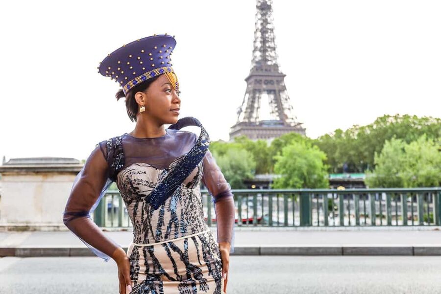 Paris: Professional Photoshoot - Is $101 Per Person Good Value?