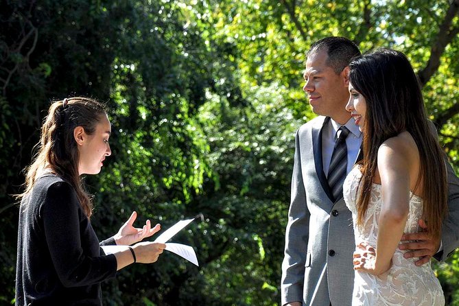 Paris Renew Your Wedding Vows Experience with Professional Photographer - The photographs and optional video