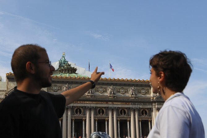 Paris Revolutionary Walking Tour: Iconic French Sights & Stories - Place de la Concorde and the execution of Louis XVI